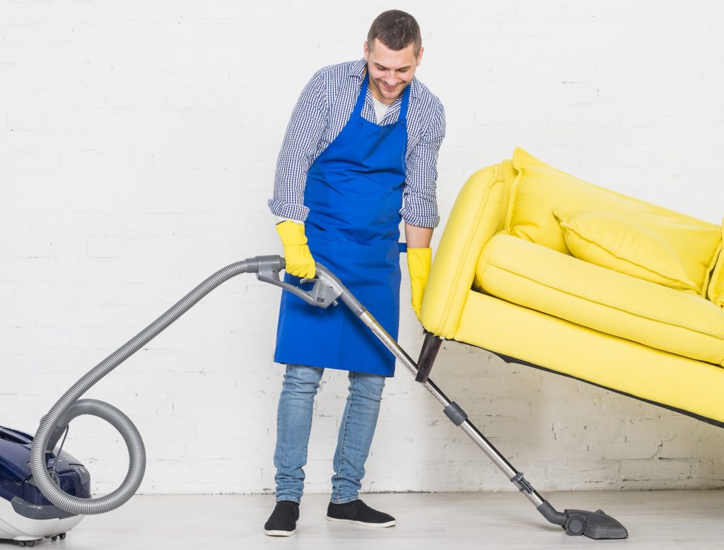 خدمات النظافة بشركة الحارثي لخدمات النظافة